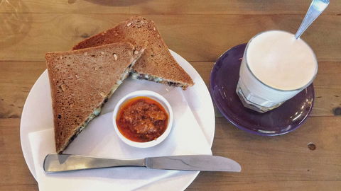 Felix & Co. Specialty Coffee - Book Restaurant 0