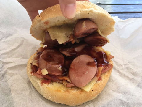 Hamburger Hill - Book Restaurant 0