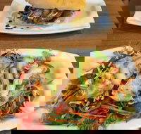 La Piazetta Cafe - Book Restaurant