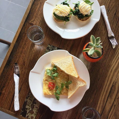 Mothers Milk - Brighton - Book Restaurant 0