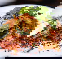 Pawpaw Asian Kitchen - Hawthorne - Book Restaurant