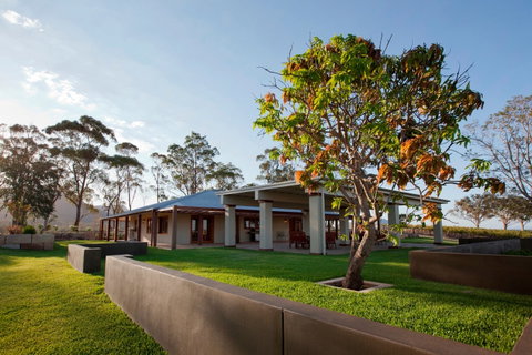 Thomas Allen Wines - Book Restaurant 2