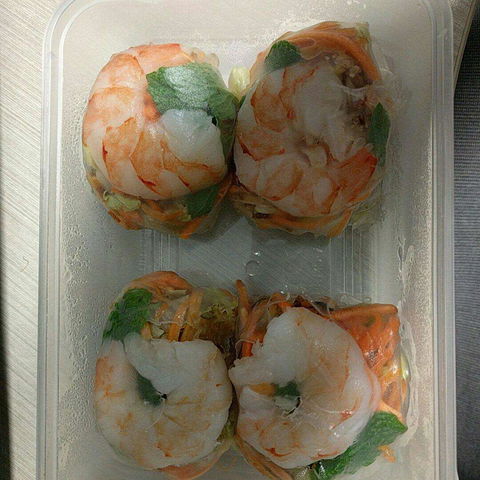 Dee's Vintage Thai - Book Restaurant 0