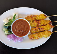 Mama Malaya - Book Restaurant