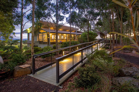 Merne At Lighthouse - Book Restaurant 0