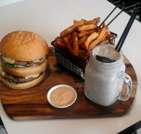 New York Minute  - Hawthorn - Book Restaurant
