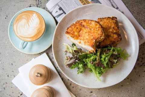 Shanikas - Book Restaurant 0