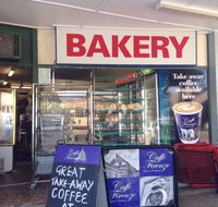 Curl Curl Bakery - Book Restaurant
