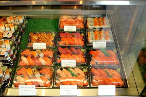 Yoyo Sushi - Book Restaurant 0