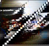 Bradlees on the Beach - Book Restaurant