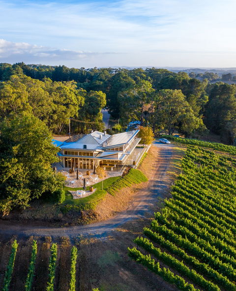 Pike And Joyce Wines - Book Restaurant 0