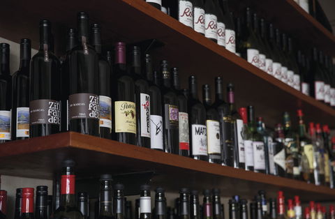 Roth's Wine Bar - Book Restaurant 1