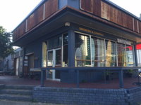 Sunhouse Cafe and Bar