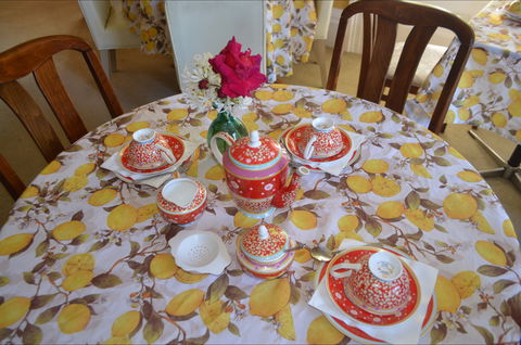 Lazy Teas - Book Restaurant 2