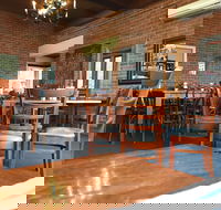 Miss Francesca's - Book Restaurant