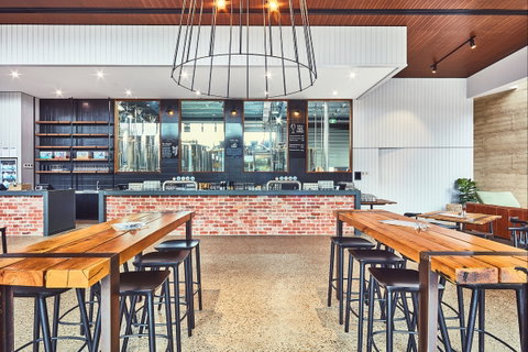 St Andrews Beach Brewery - Book Restaurant 1