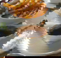 The Olde Shed Cafe - Book Restaurant