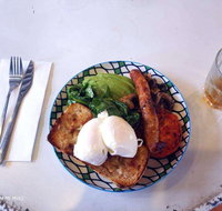 Hendri's - Book Restaurant