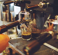 Manic Espresso Cafe - Book Restaurant