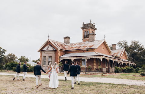 Olive Hills Estate - Book Restaurant 1