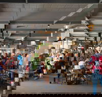 Beer DeLuxe Albury - Book Restaurant