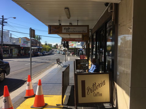 Cafe On The Boulevard - Book Restaurant 0