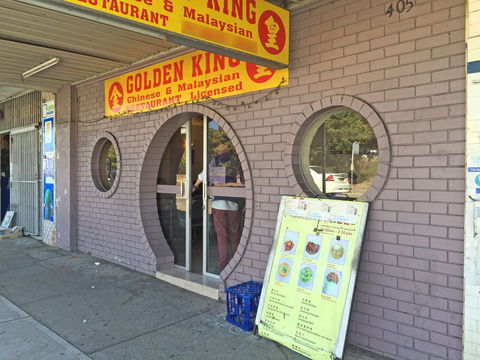Golden King - Book Restaurant 0
