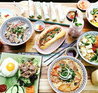 Oldman Pho - Docklands - Book Restaurant