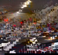 Noelene's Book Cafe - Book Restaurant