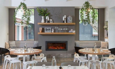 The River Deck - Book Restaurant 13