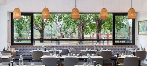 The River Deck - Book Restaurant 3