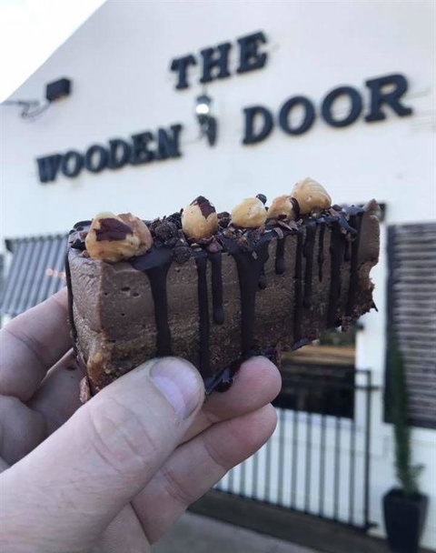 The Wooden Door - Book Restaurant 14
