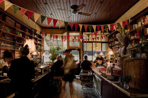 Cliffy's Emporium - Book Restaurant 0