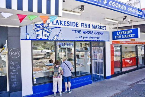 Lakeside Fish Market - Book Restaurant 0