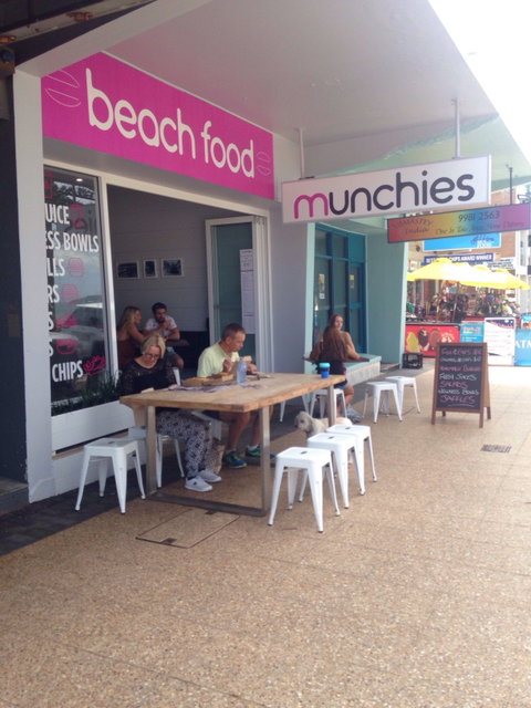 Munchies - Book Restaurant 0