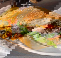 The Commercial Hotel - Book Restaurant