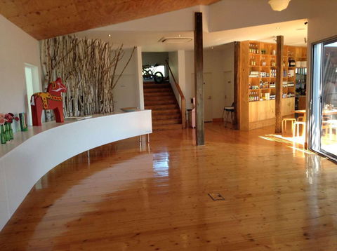 Rendezvous In Yea - Book Restaurant 0