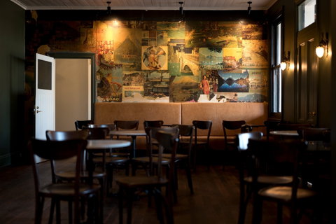The Argyle Inn: Restaurant And Bar - Book Restaurant 2