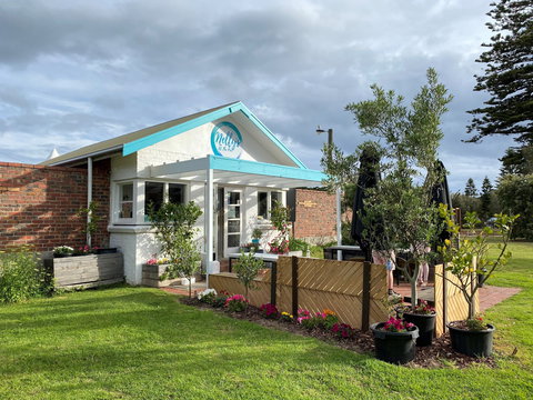 Nelly's At The Pier - Book Restaurant 0