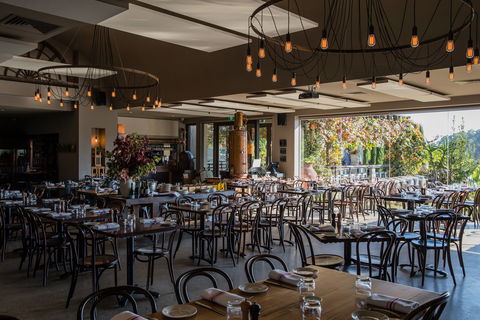 Pietro Gallo Estate - Olivigna Restaurant - Book Restaurant 2