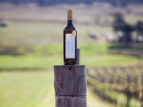 James Estate Wines - Book Restaurant 0