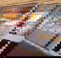 Quinns Chinese Takeaway - Book Restaurant