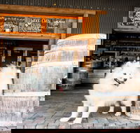 Smiling Samoyed Brewery - Book Restaurant