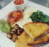 Cafe on Monash - Book Restaurant
