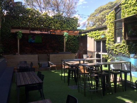 Northbridge Hotel Bistro - Book Restaurant 0