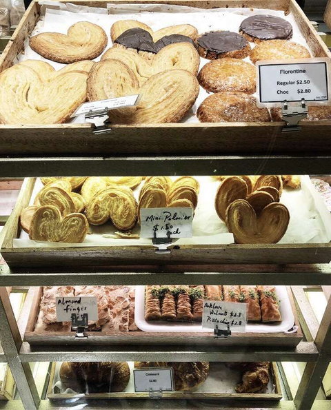 Bread Of France - Book Restaurant 0