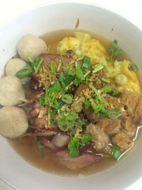 Bua Thong - Book Restaurant 0