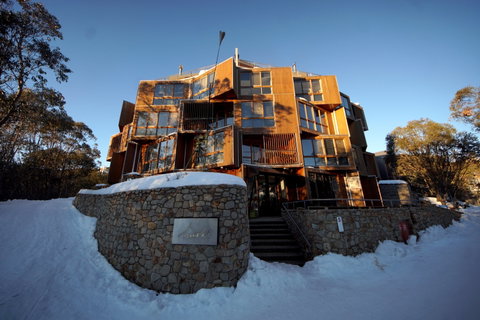 Huski Kitchen - Book Restaurant 0