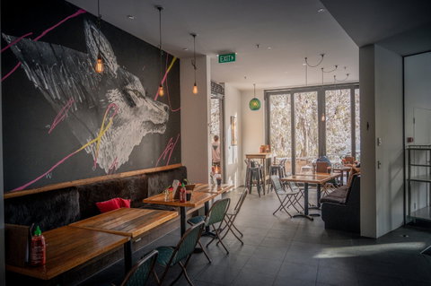 Huski Kitchen - Book Restaurant 2