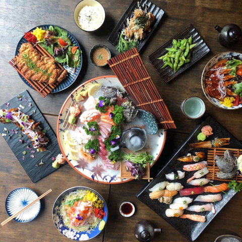 Sushi Table - Book Restaurant 0